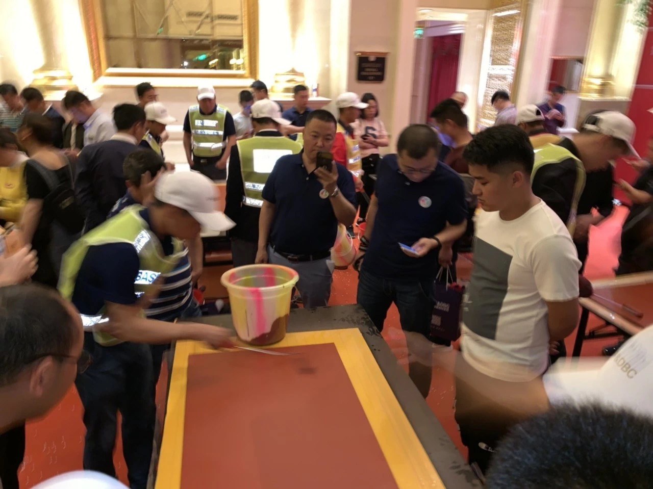 点亮匠心引我前行 : “金抹刀奖”匠人传承计划开幕赛完美落幕